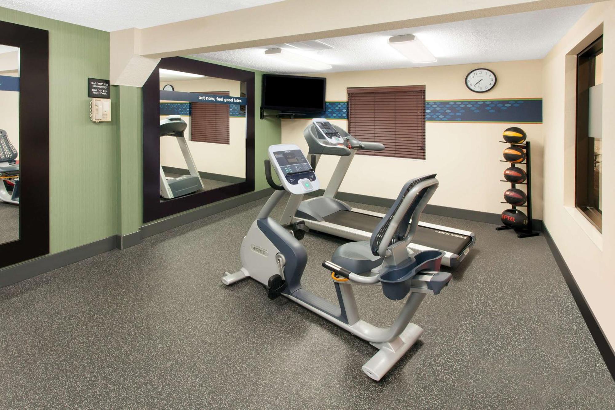 Hampton Inn Бърч Рън Екстериор снимка