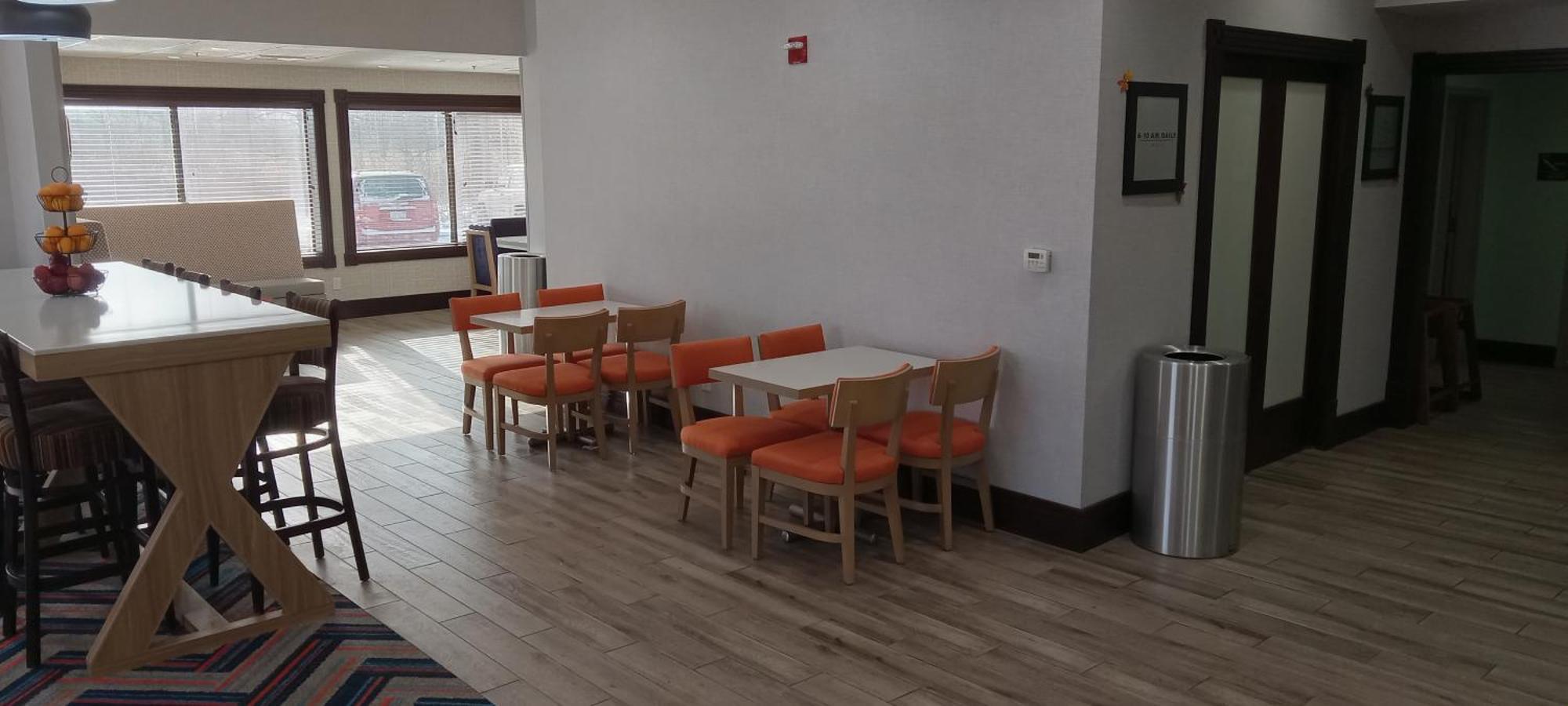 Hampton Inn Бърч Рън Екстериор снимка