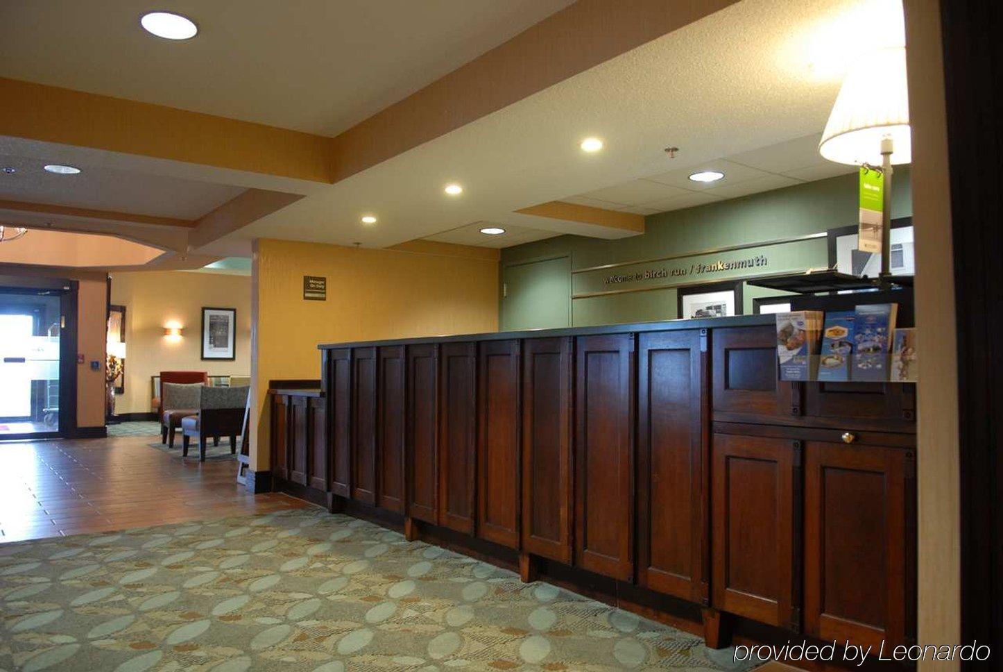 Hampton Inn Бърч Рън Екстериор снимка